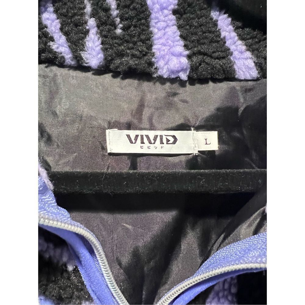 VIVID LIMITED TRIBAL SHERPA JACKET Color: Tribal Purple Size L - Picture 4 of 4